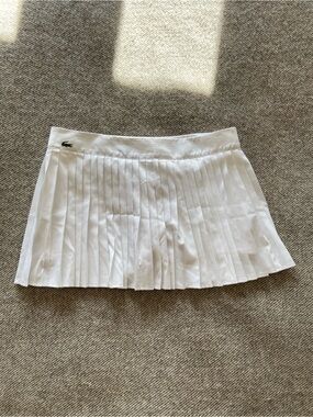 Lacoste white pleated tennis skirt, size 40 FR or US 10